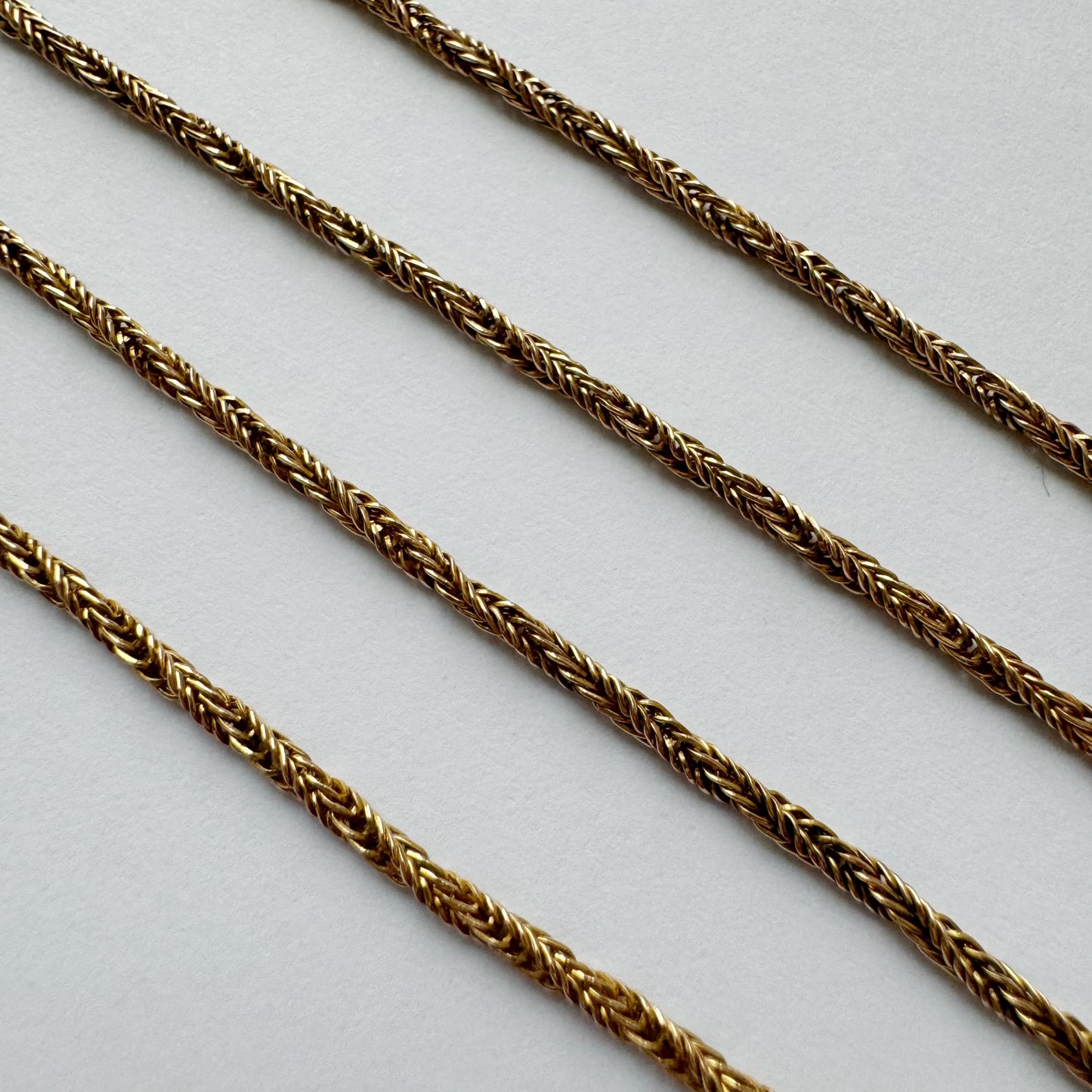 9ct Vintage wheat chain