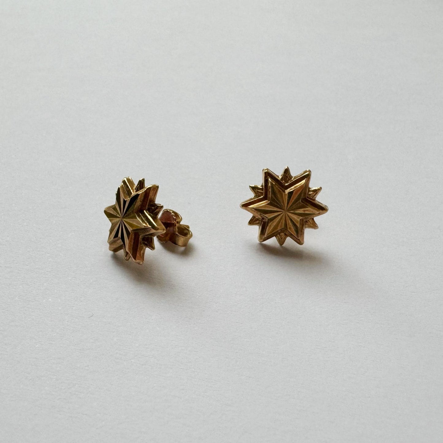 9ct Vintage dream star studs