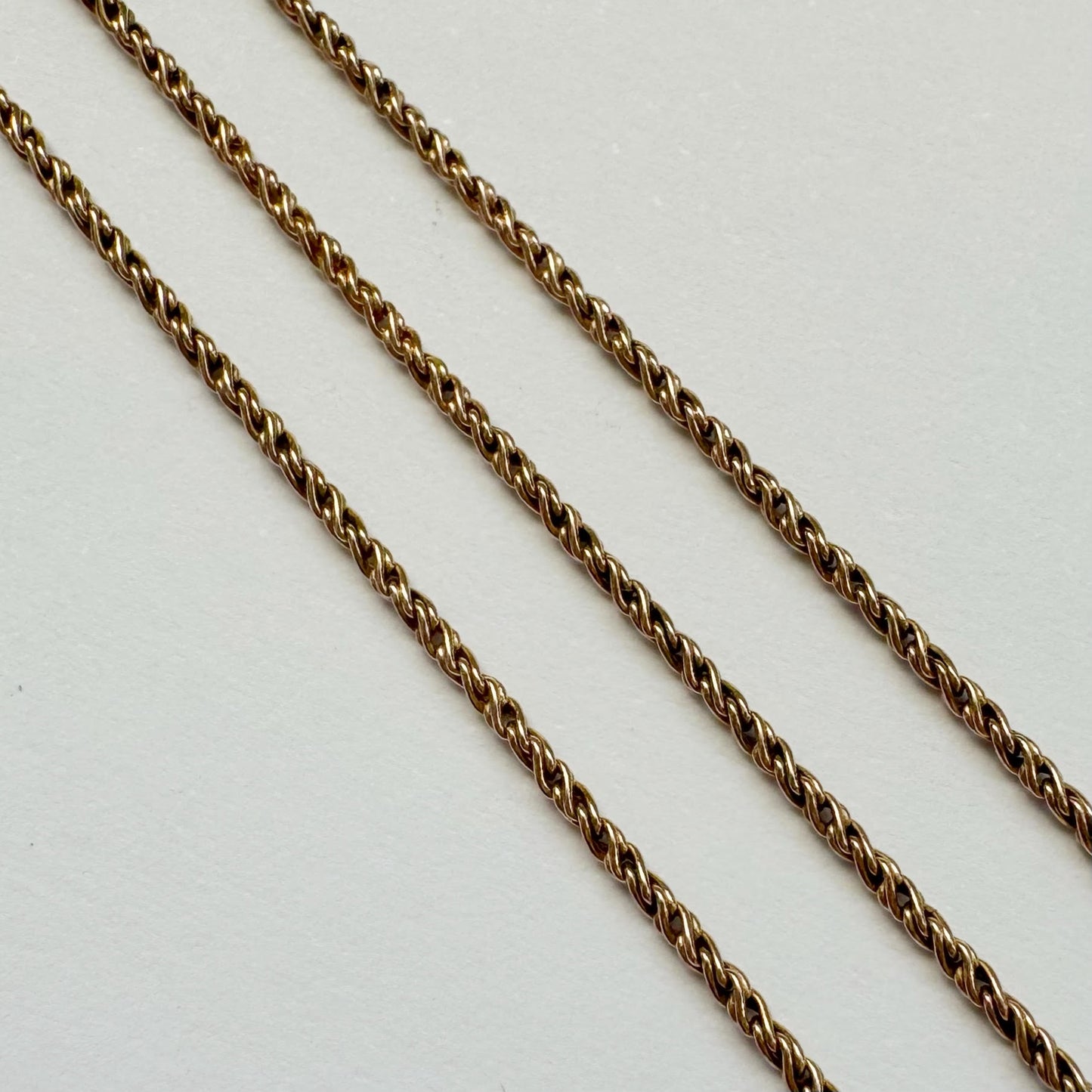 9ct Vintage three strand bradcelet