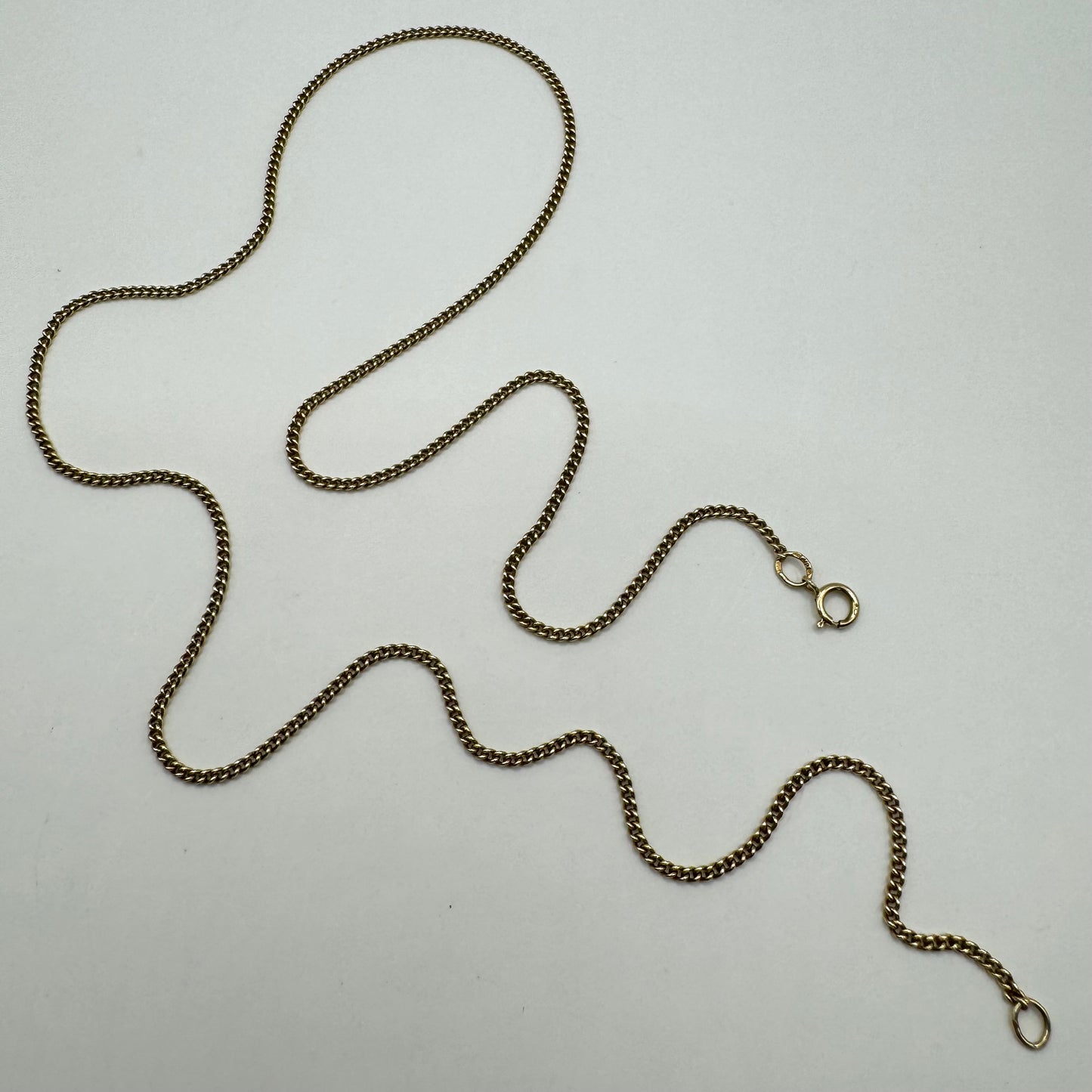 9ct Vintage dainty curb chain