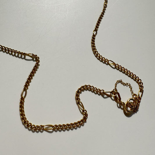 9ct Vintage curb chain with figaro link style