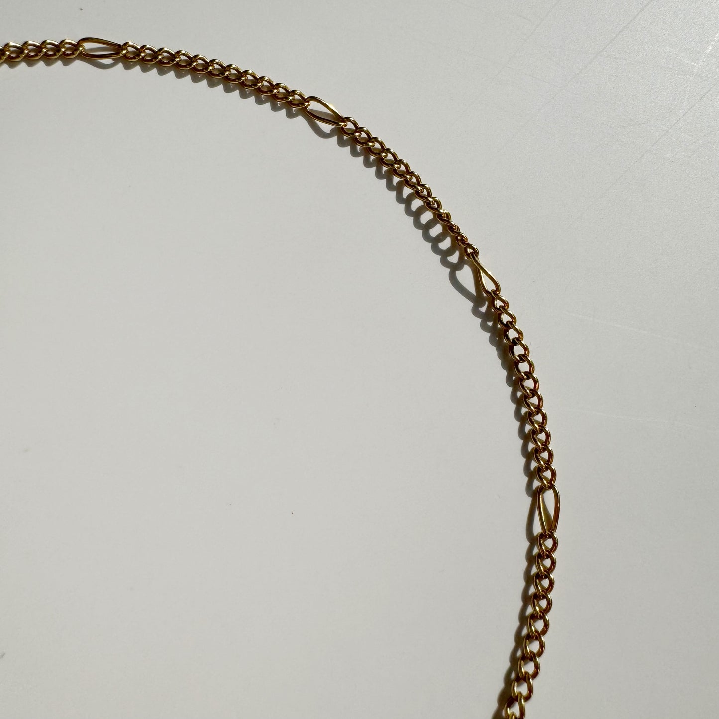 9ct Vintage curb chain with figaro link style