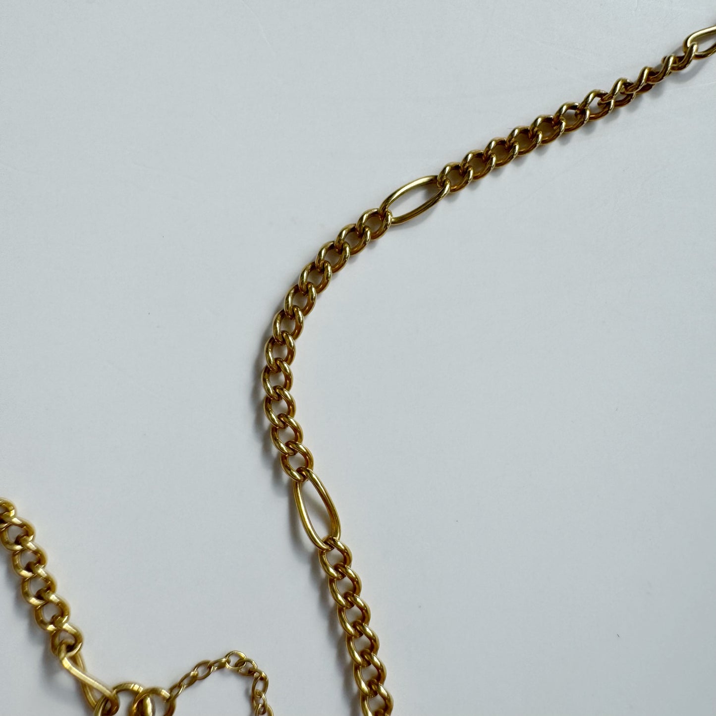 9ct Vintage curb chain with figaro link style