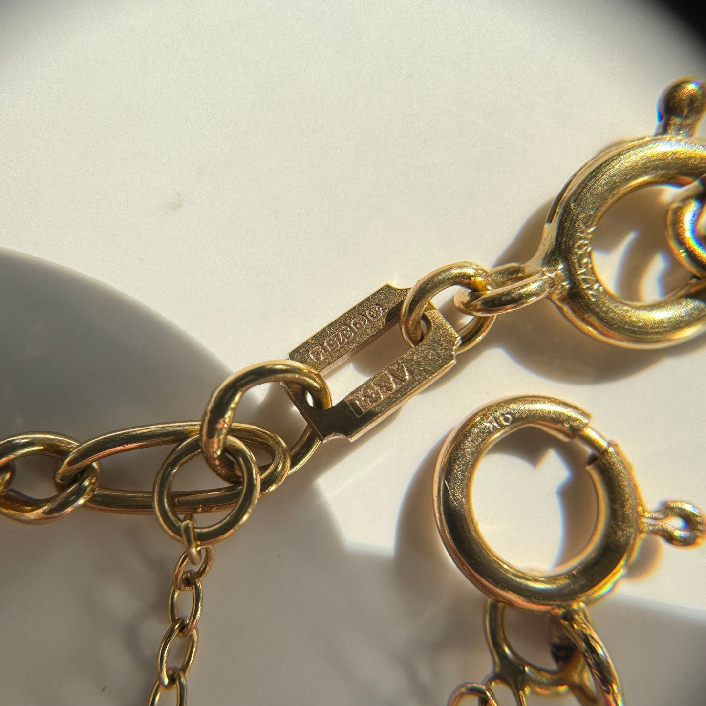 9ct Vintage curb chain with figaro link style