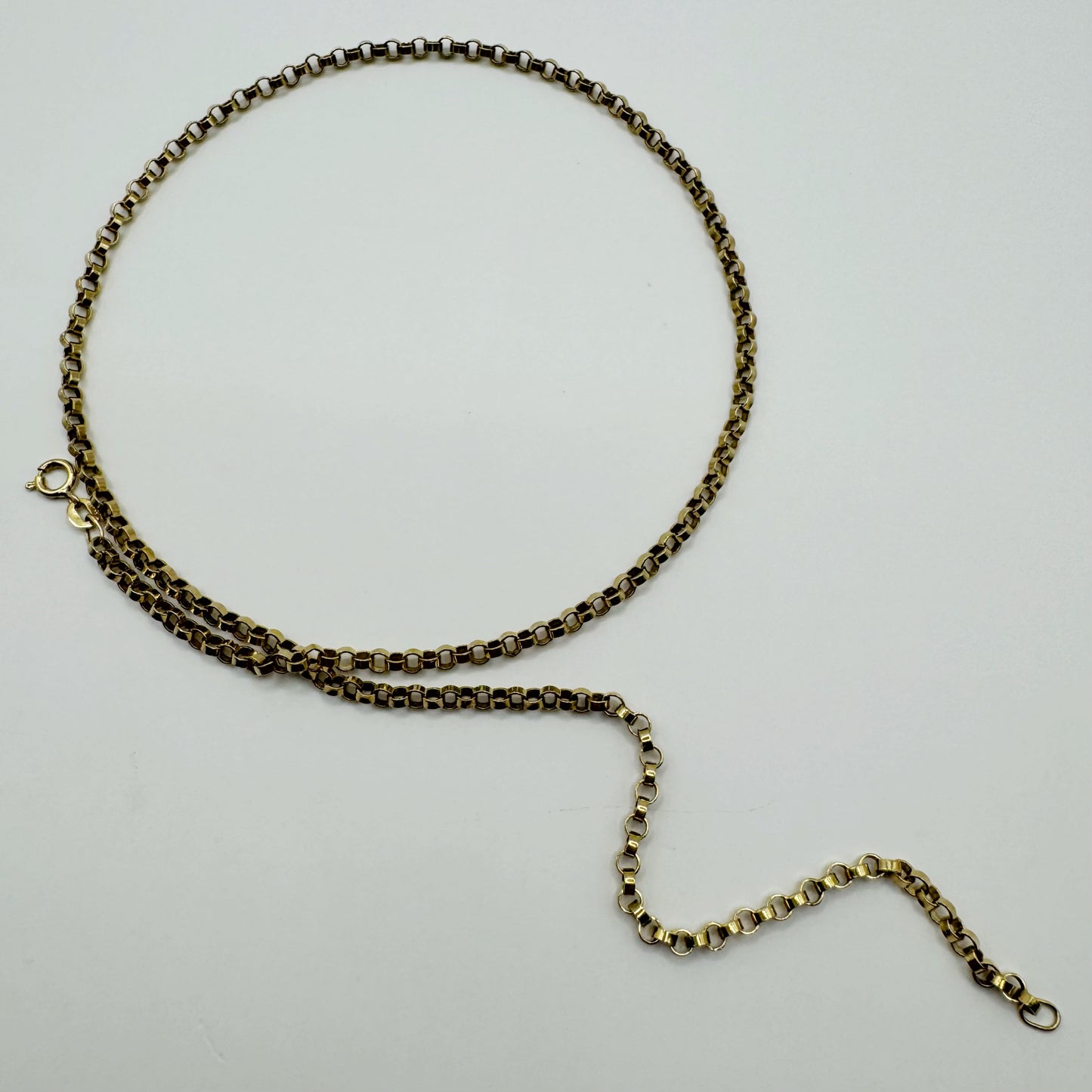 9ct Vintage smooth circular chain