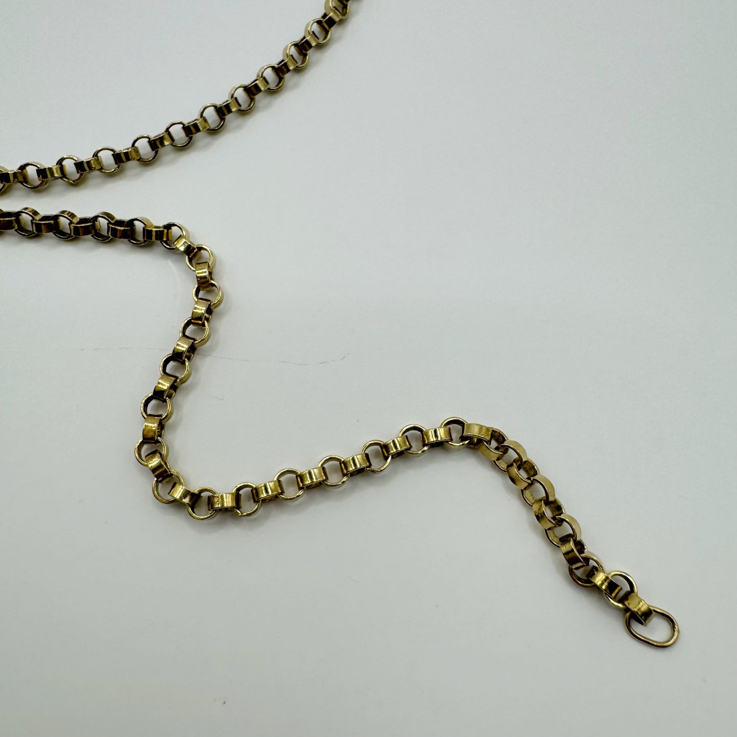 9ct Vintage smooth circular chain