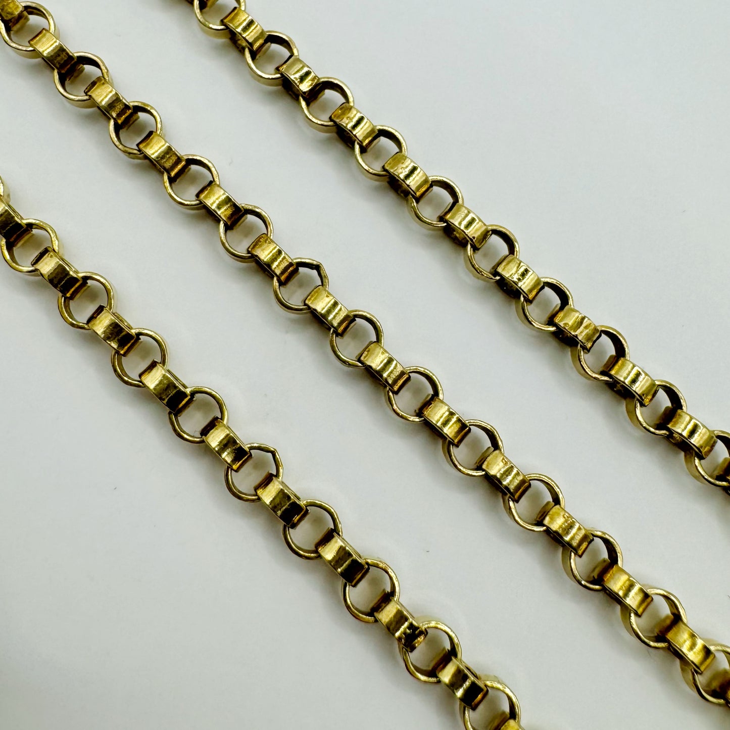 9ct Vintage smooth circular chain