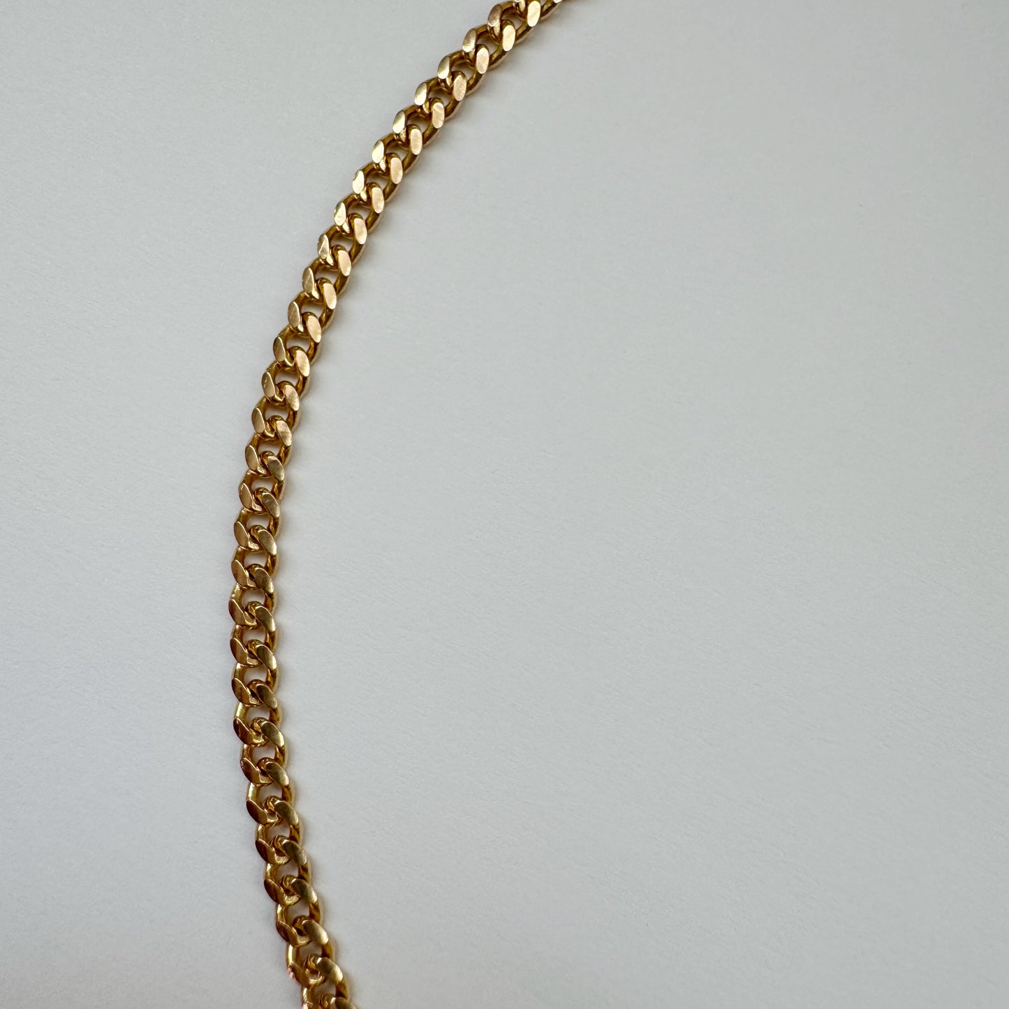 9ct Vintage UnoAerre curb chain