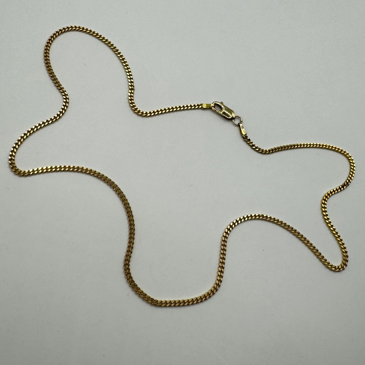 9ct Baby curb link chain