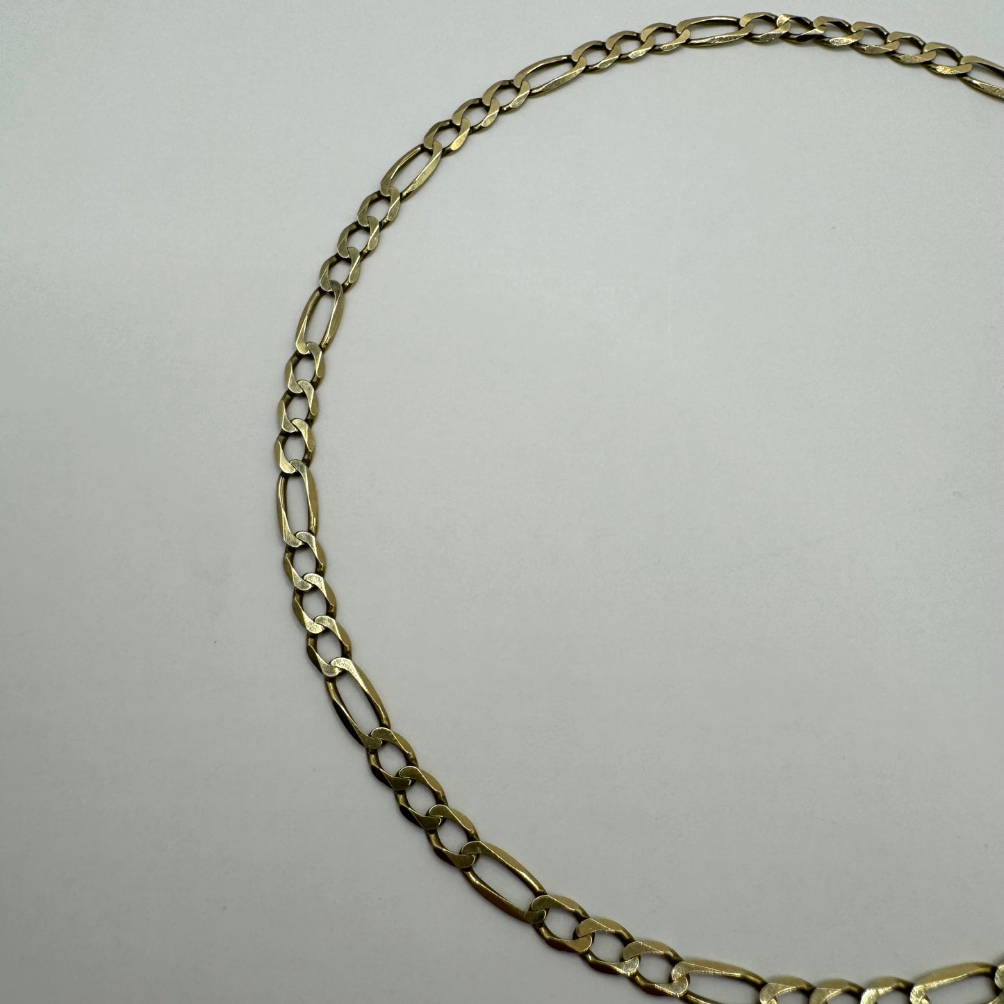 9ct Flat figaro chain