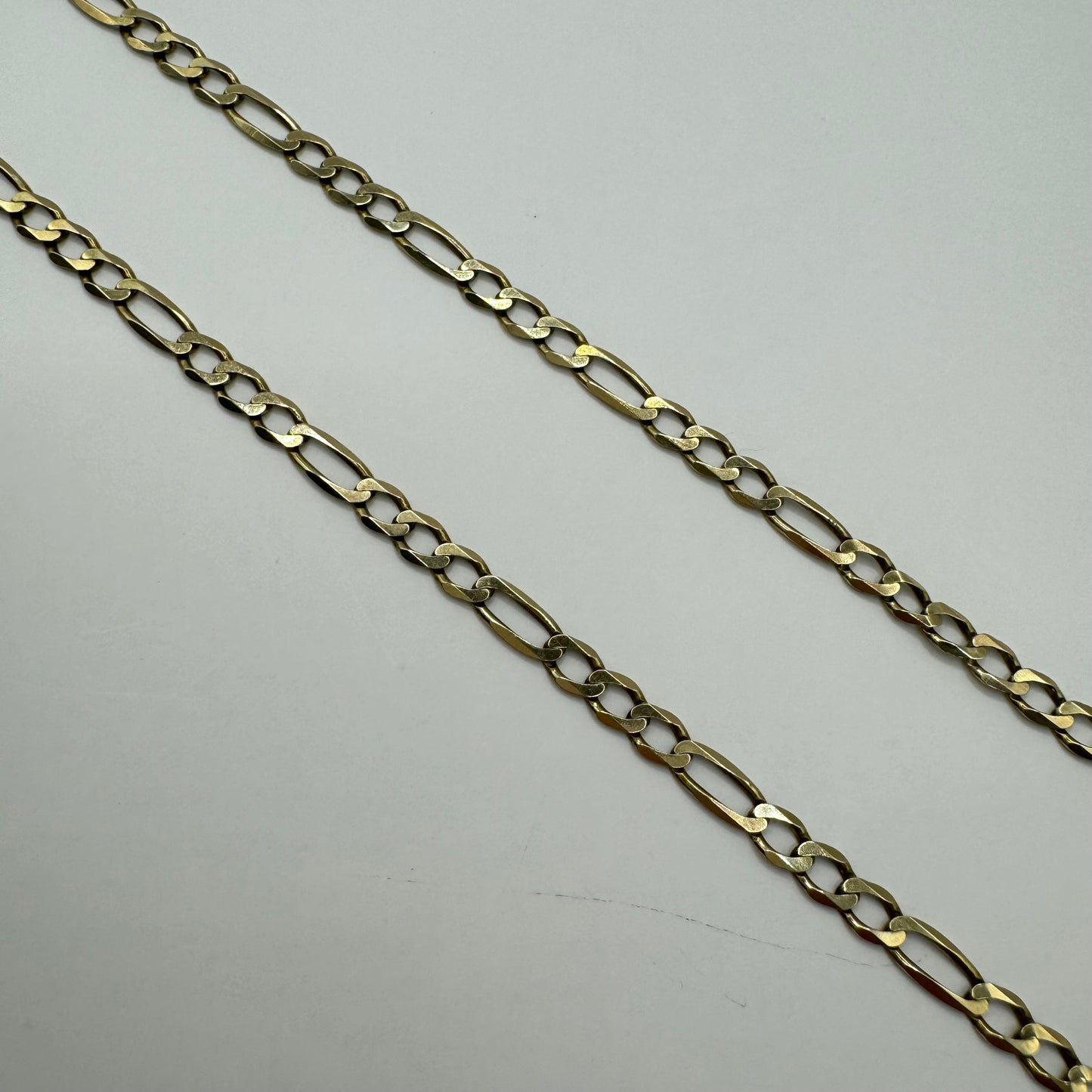 9ct Flat figaro chain