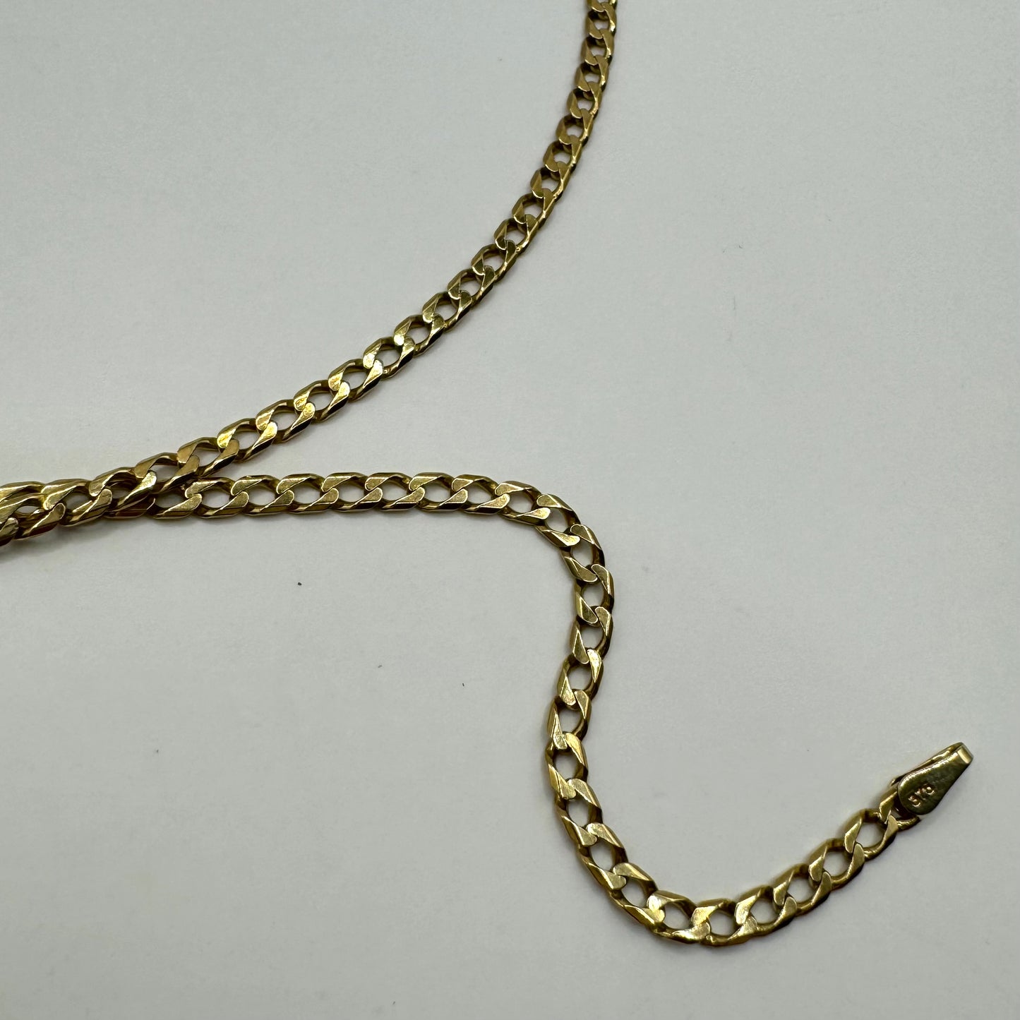 9ct 3mm wide curb chain