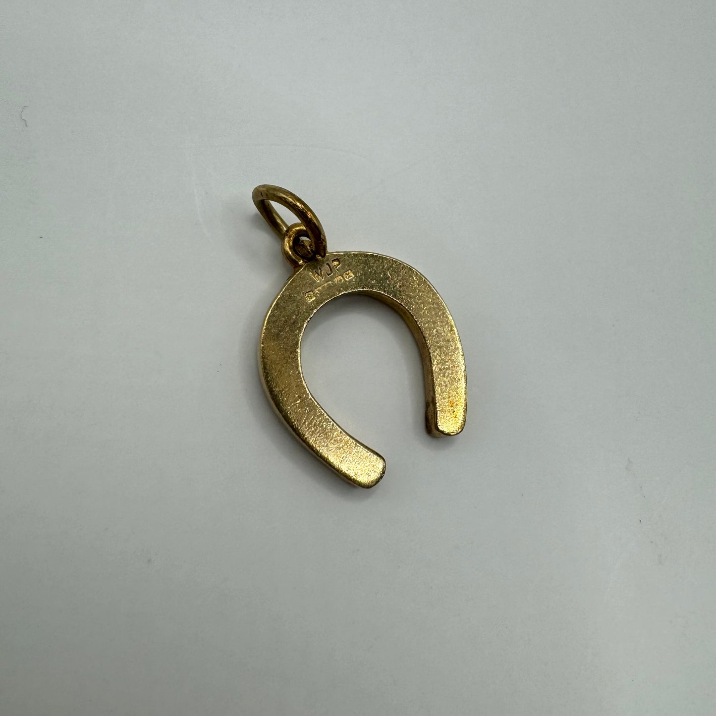 9ct Vintage large horseshoe charm