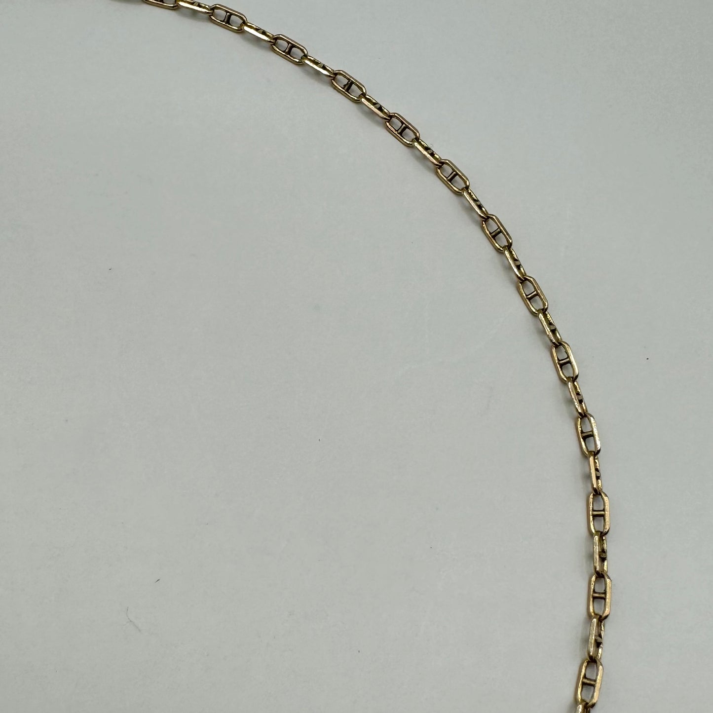 9ct Unoaerre flat mariner chain