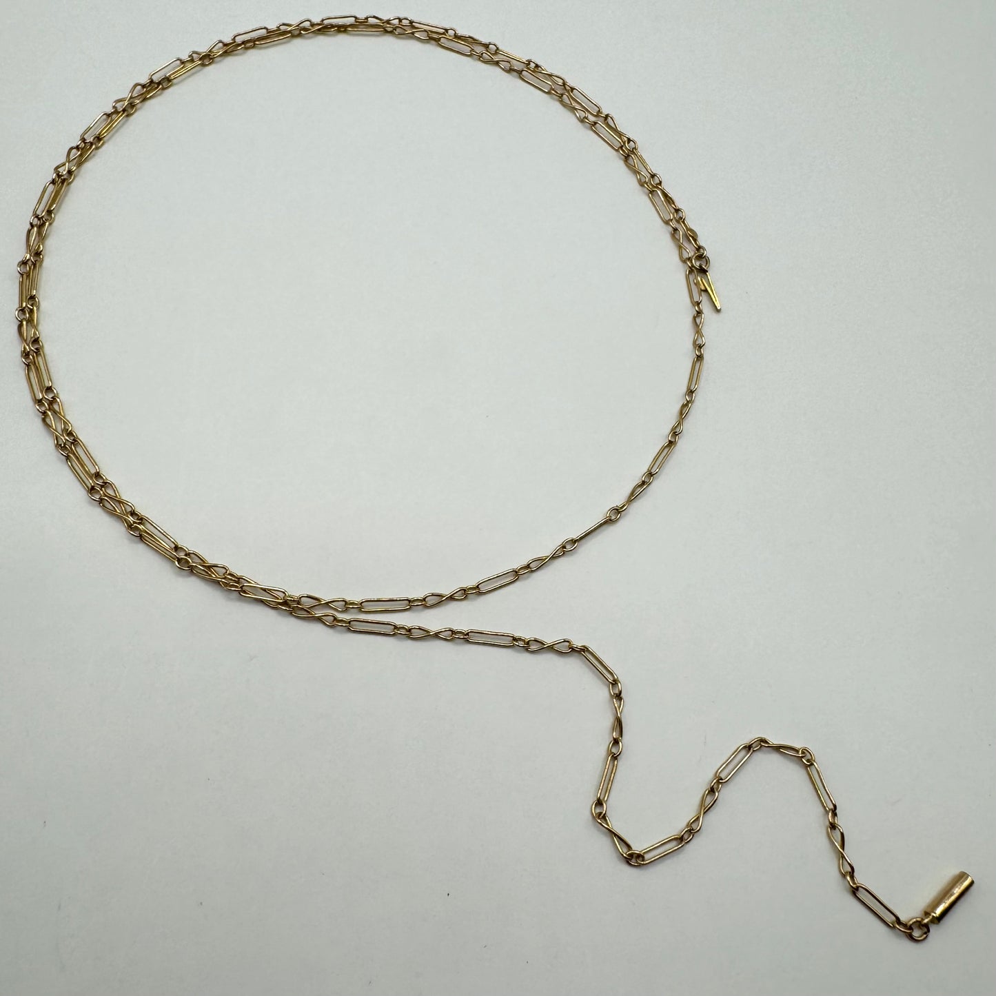 15ct Antique Victorian fetter twist chain with barrel clasp