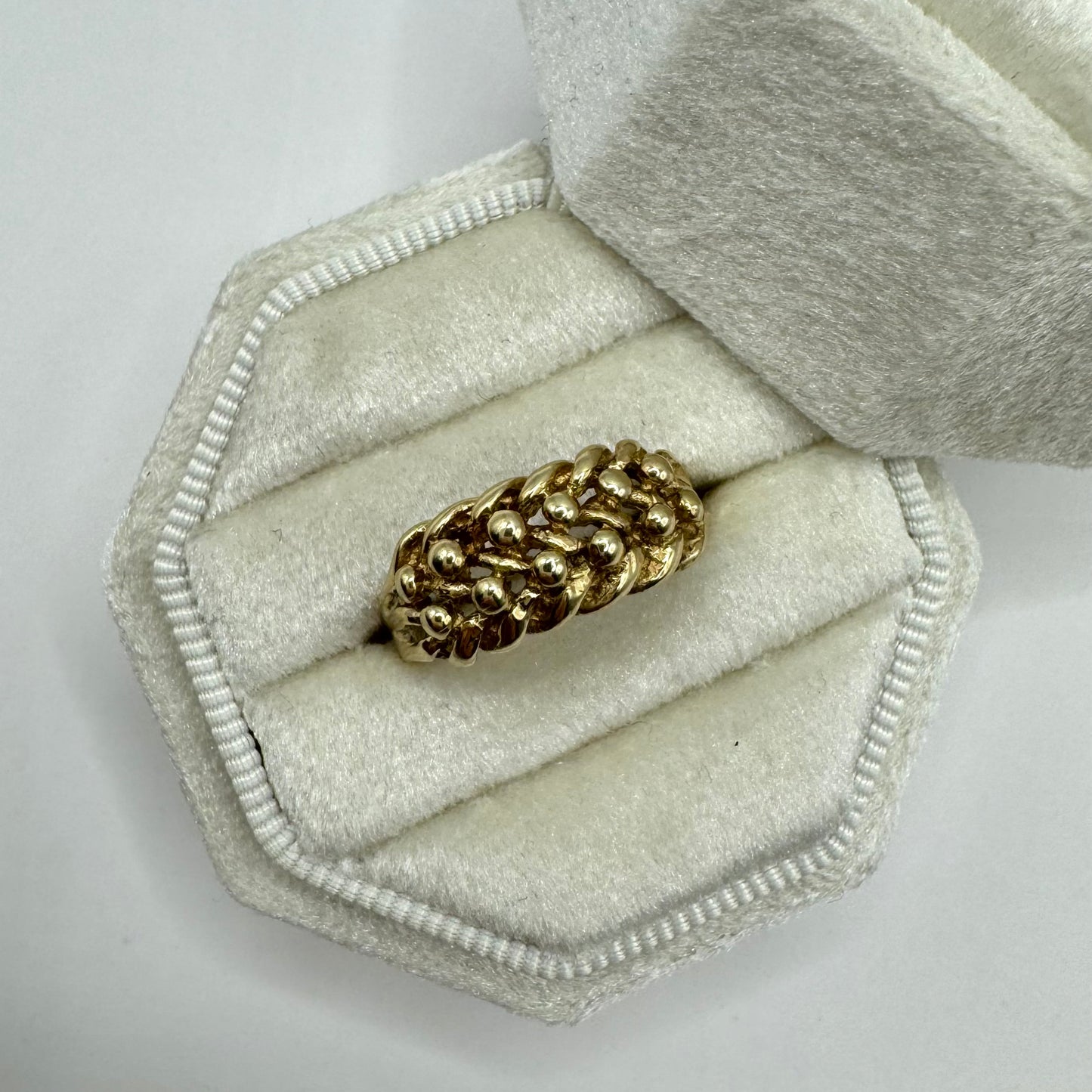 9ct Double row keeper knot ring