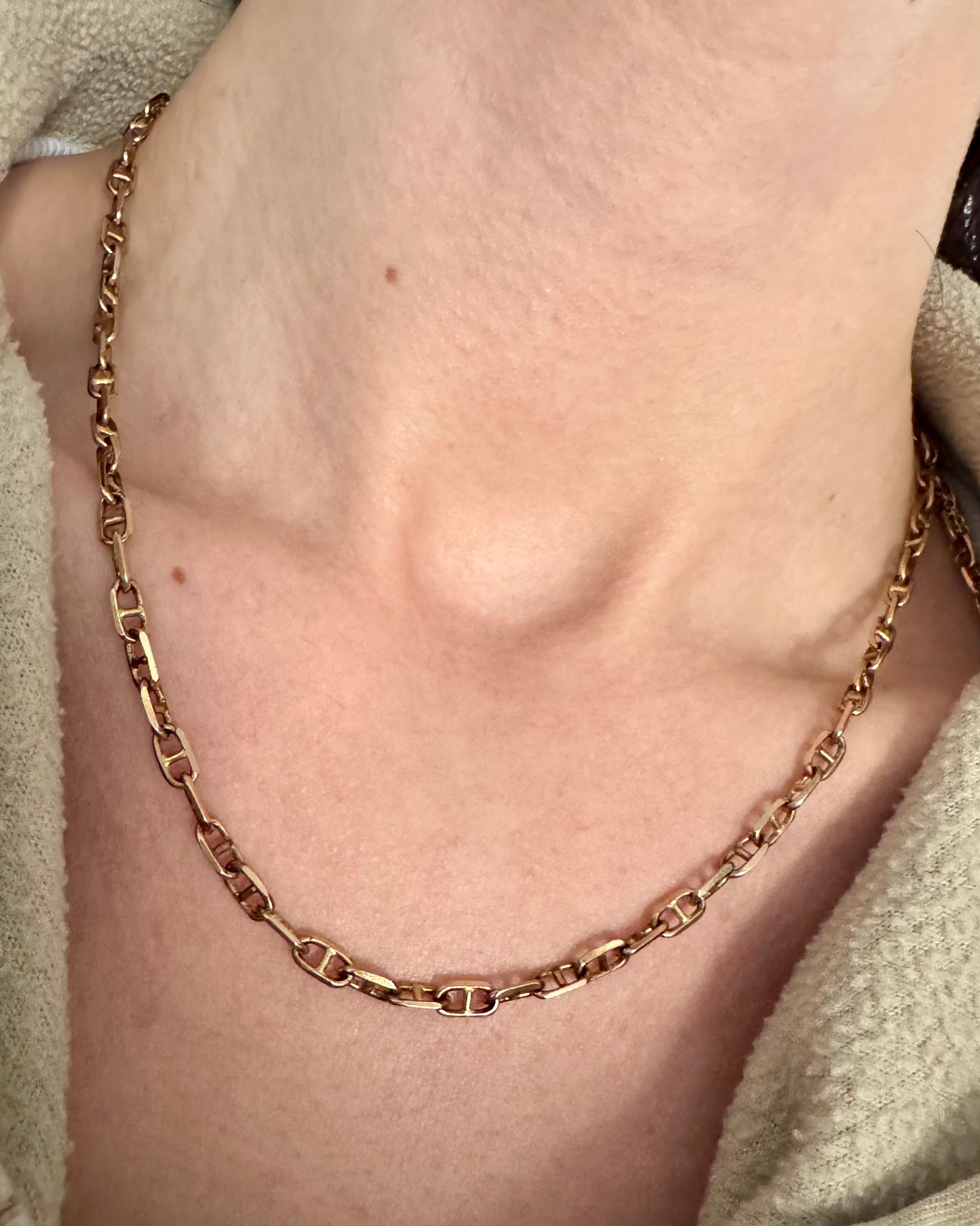 9ct Heavy vintage mariner chain