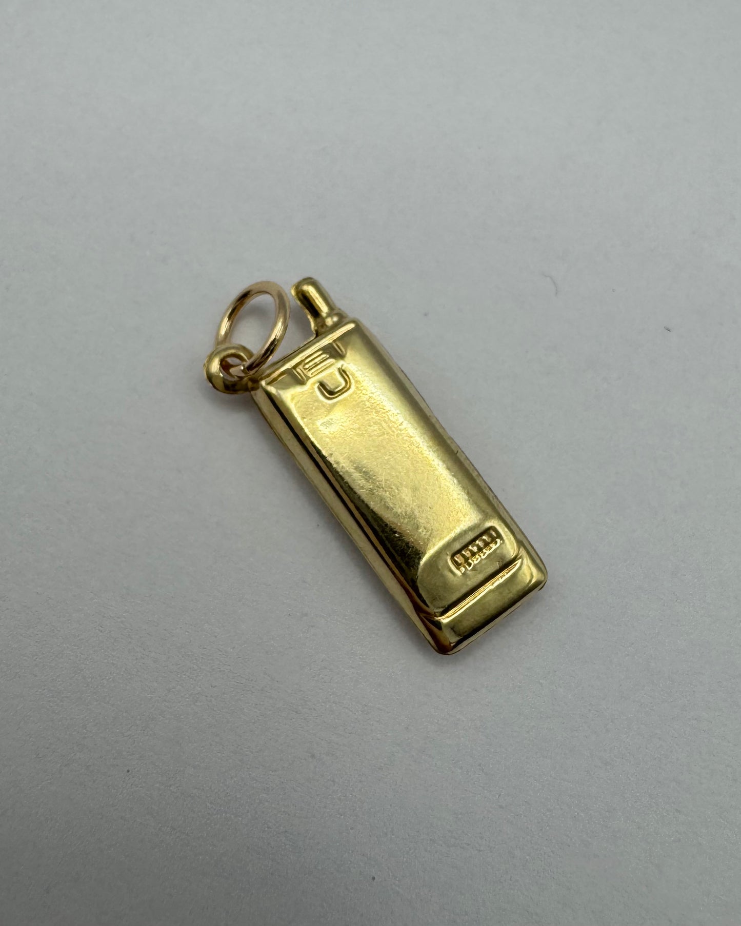 9ct Vintage mobile charm