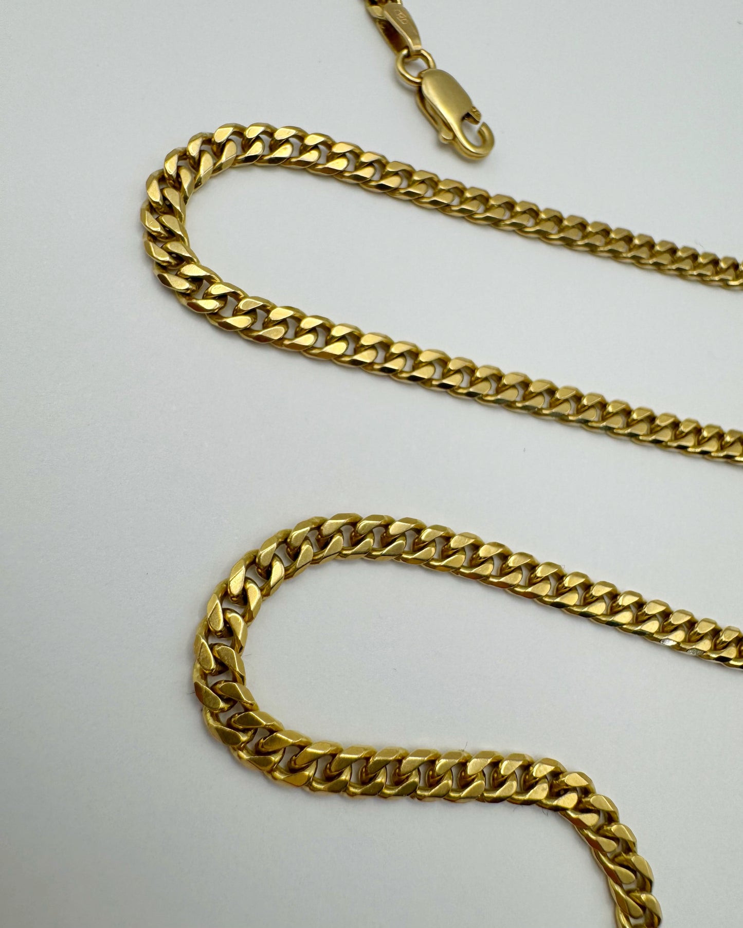 9ct Vintage curb chain