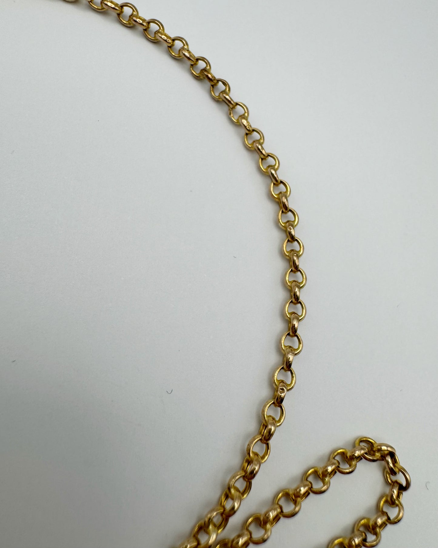 9ct Vintage hollow belcher chain