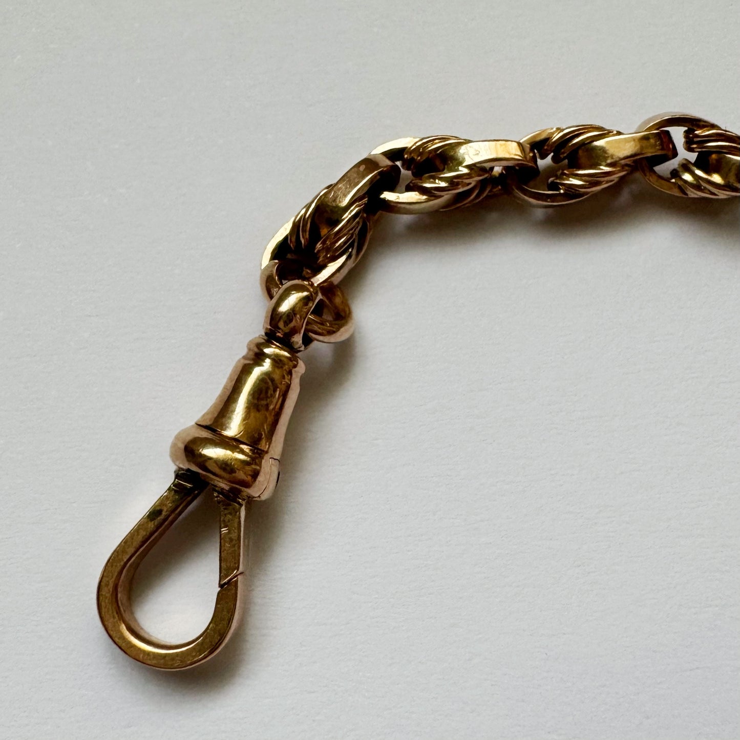 9ct Vintage loveknot & trombone bracelet