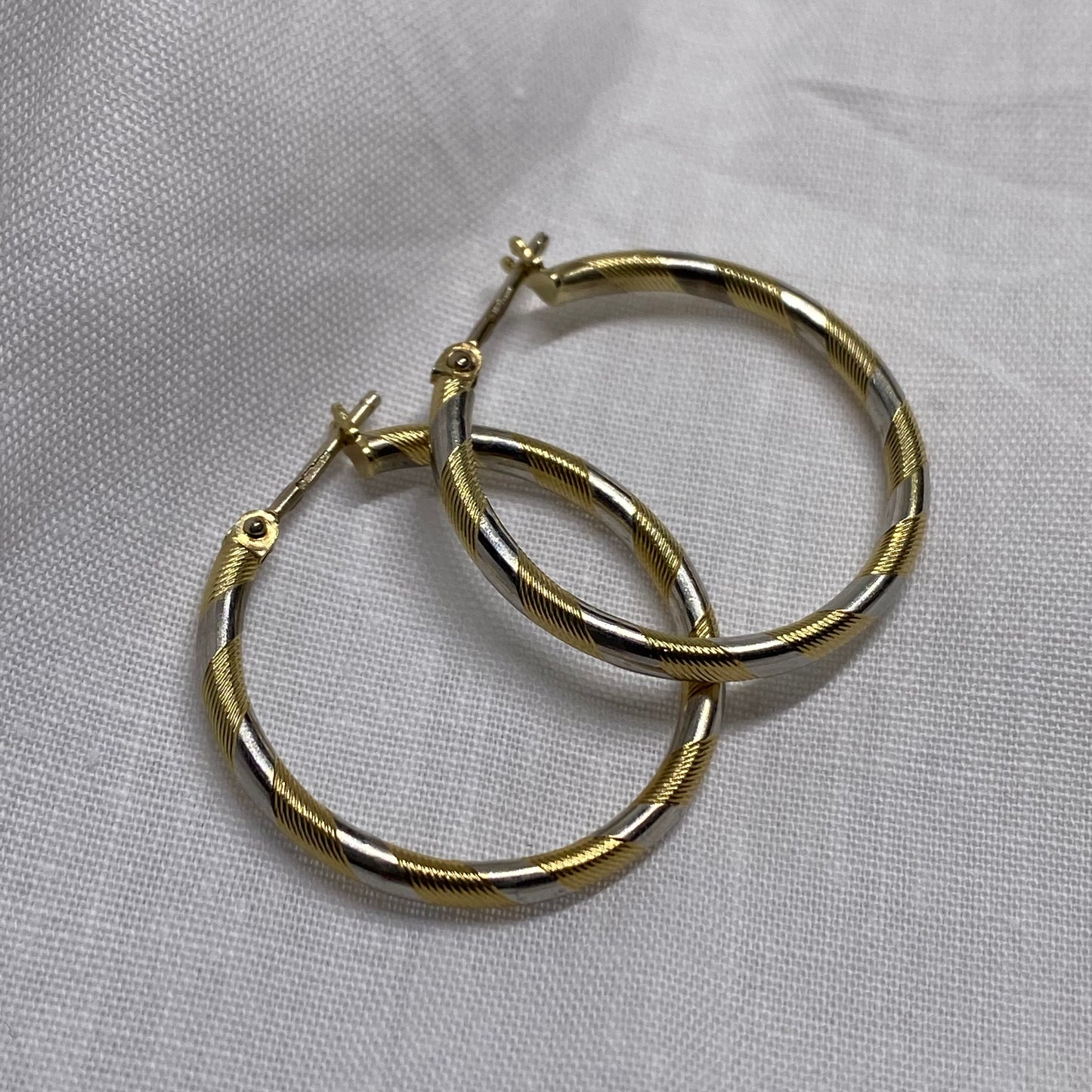 White & yellow gold hoops