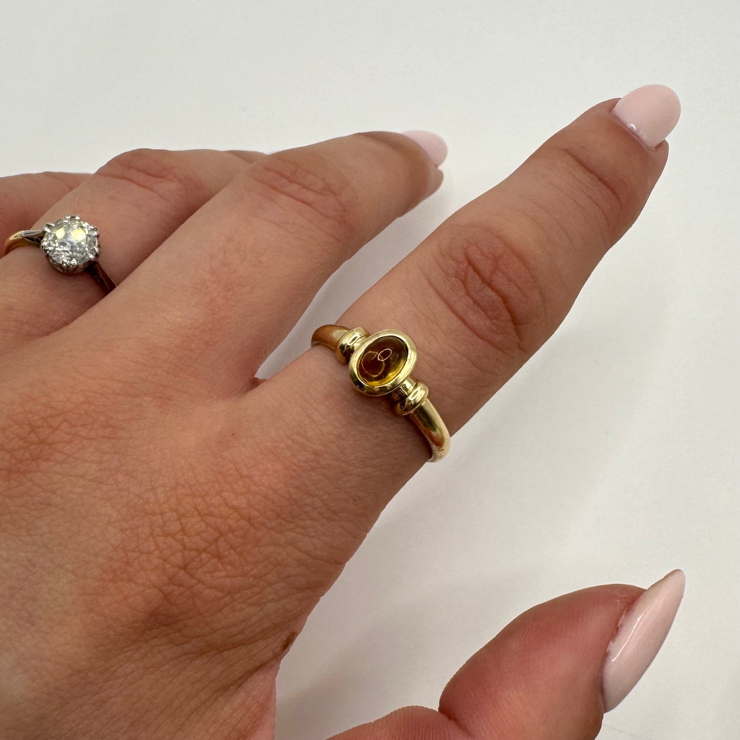 9ct Amber coloured stacker ring