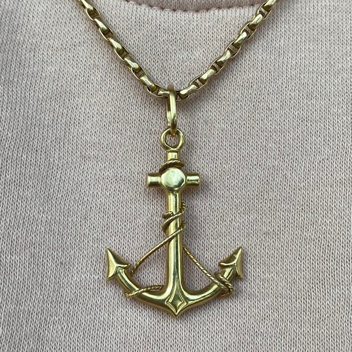 14ct Yellow gold large detailed double-sided anchor pendant