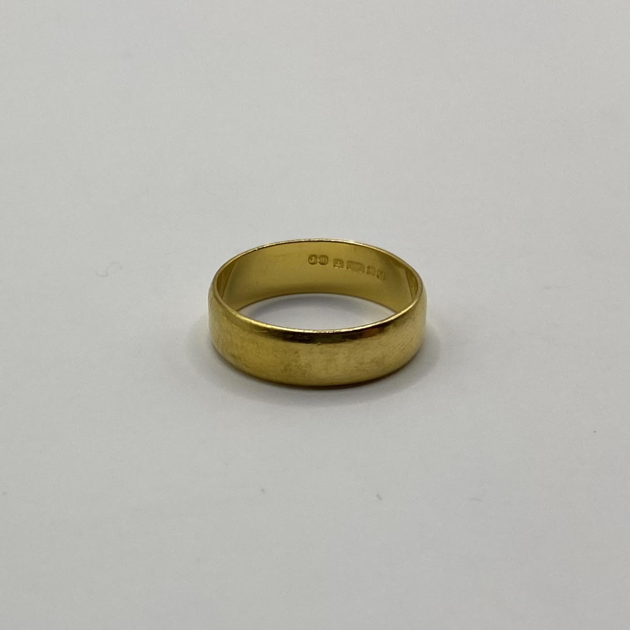 22ct Yellow gold cigar band pinky ring