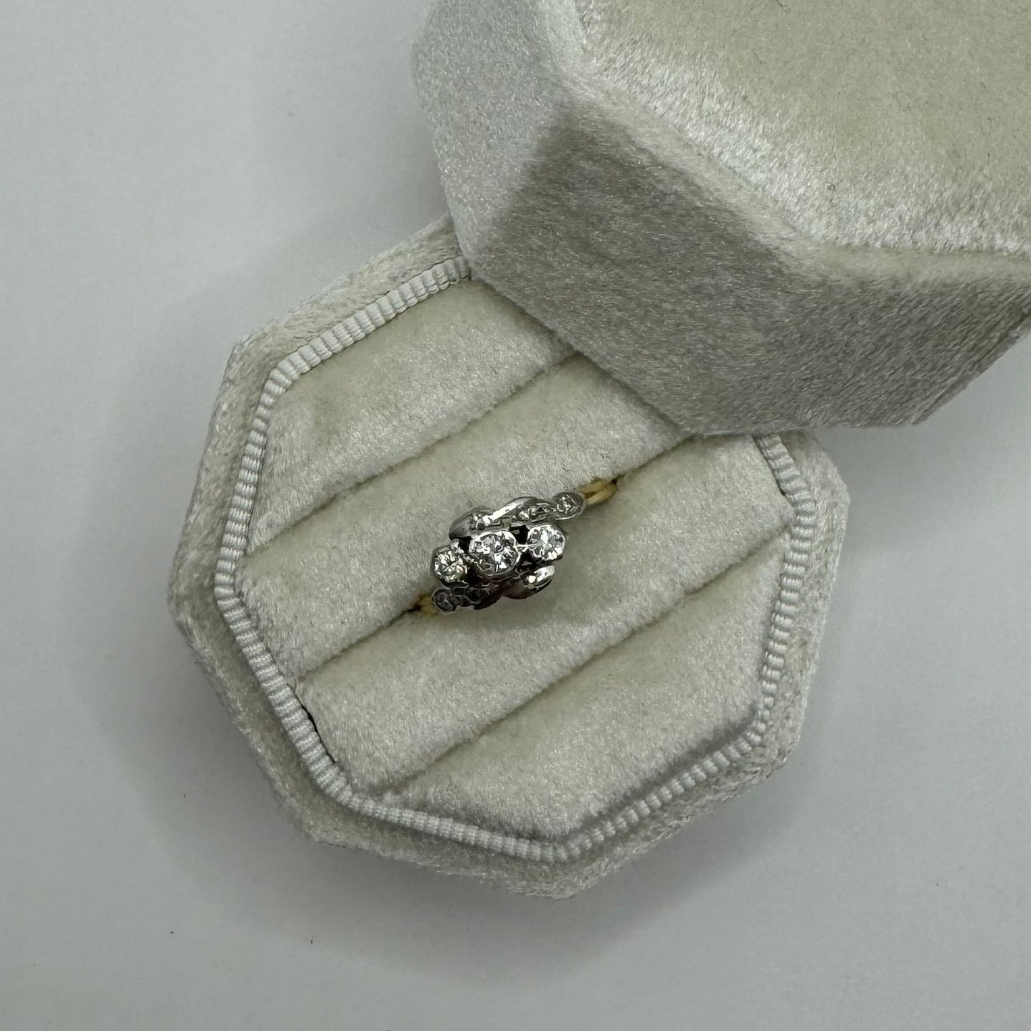 9ct & diamond vintage trio ring