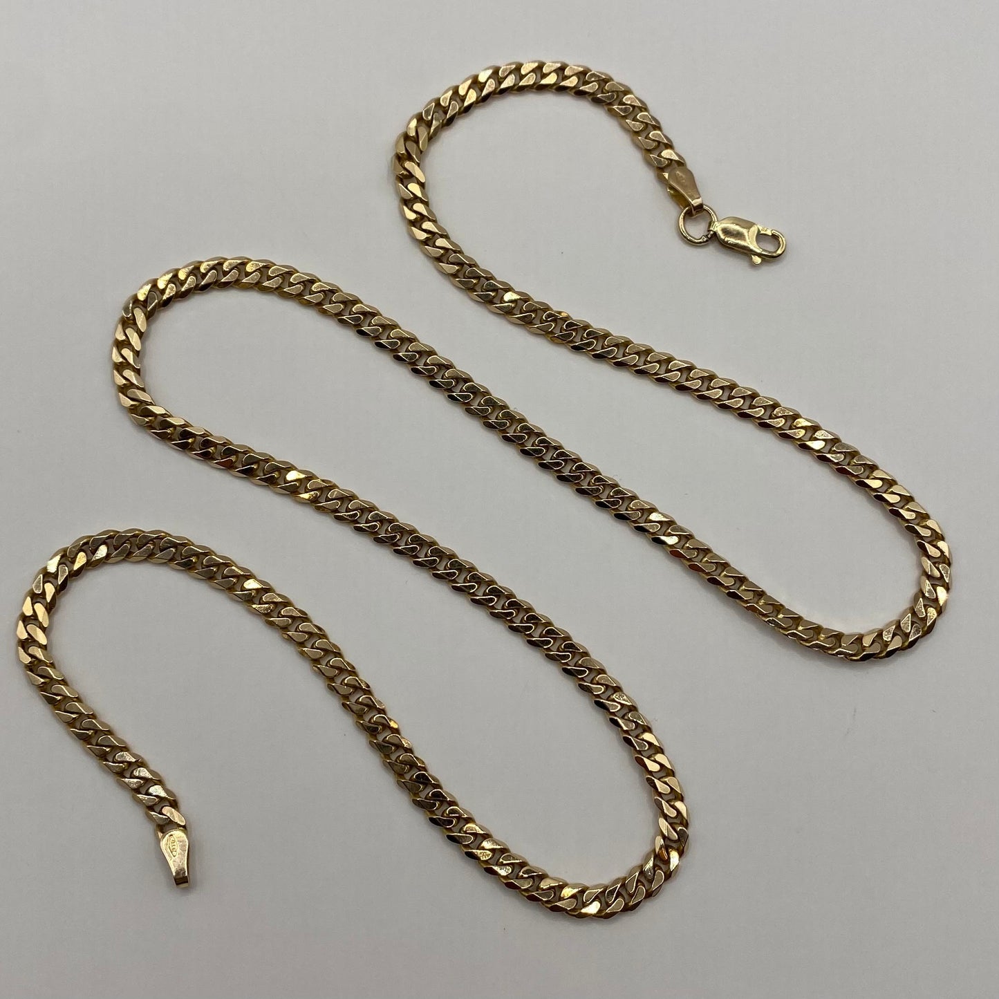 9ct Flat curb chain