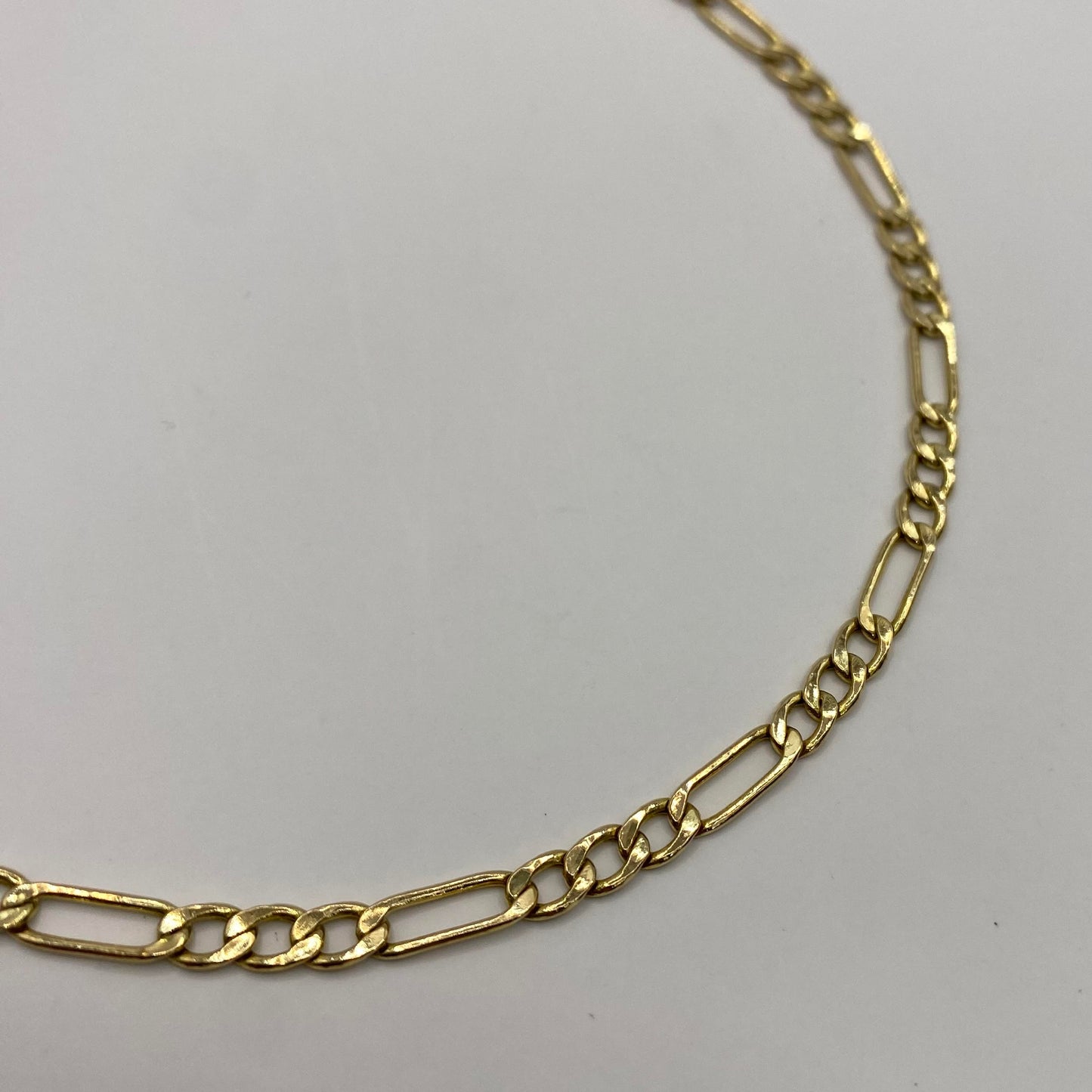 9ct Sweetest figaro bracelet