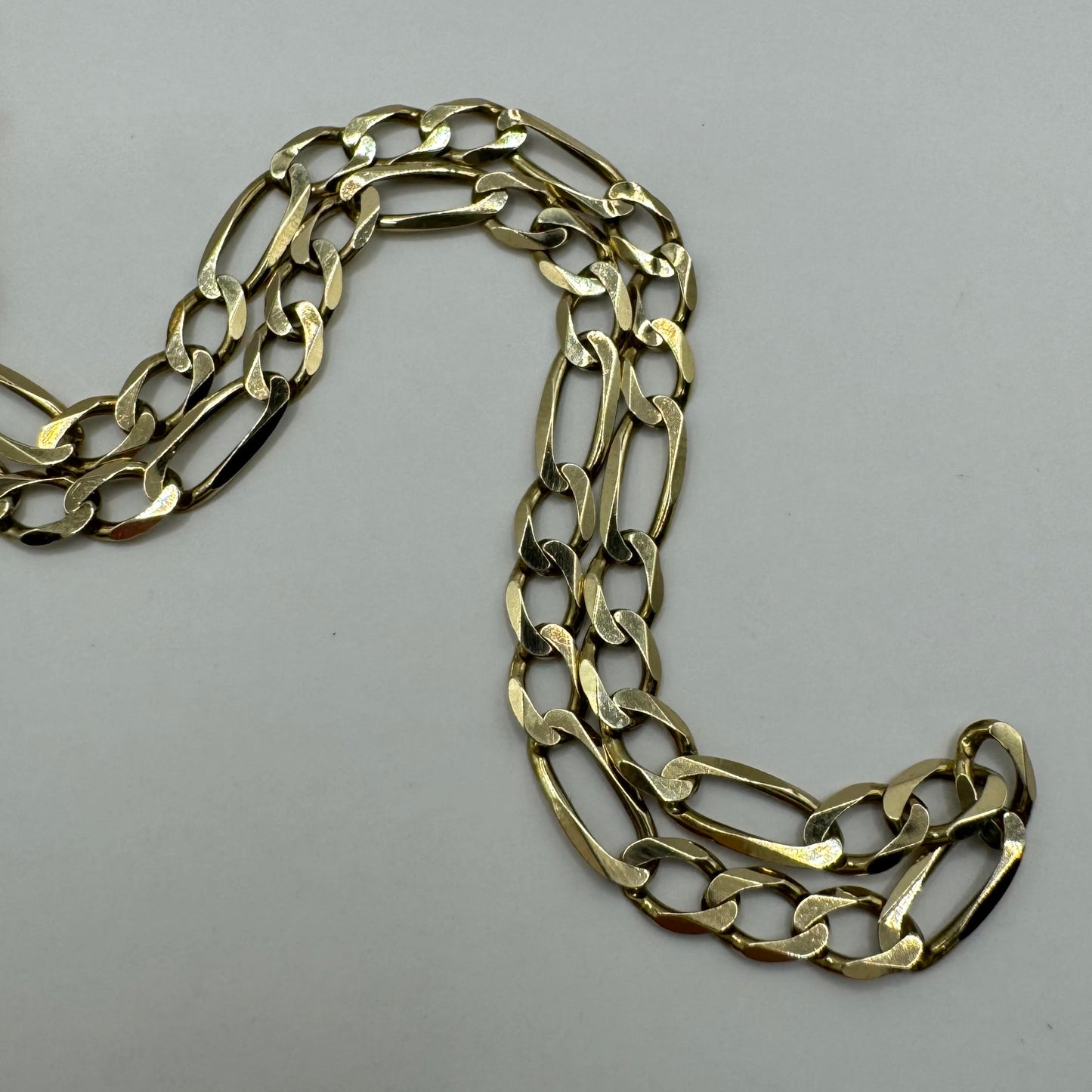 9ct Statement everyday figaro chain