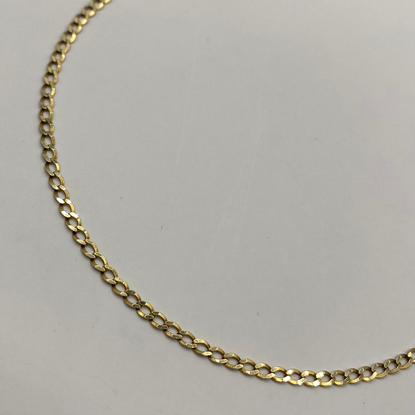 9ct dainty flat curb chain