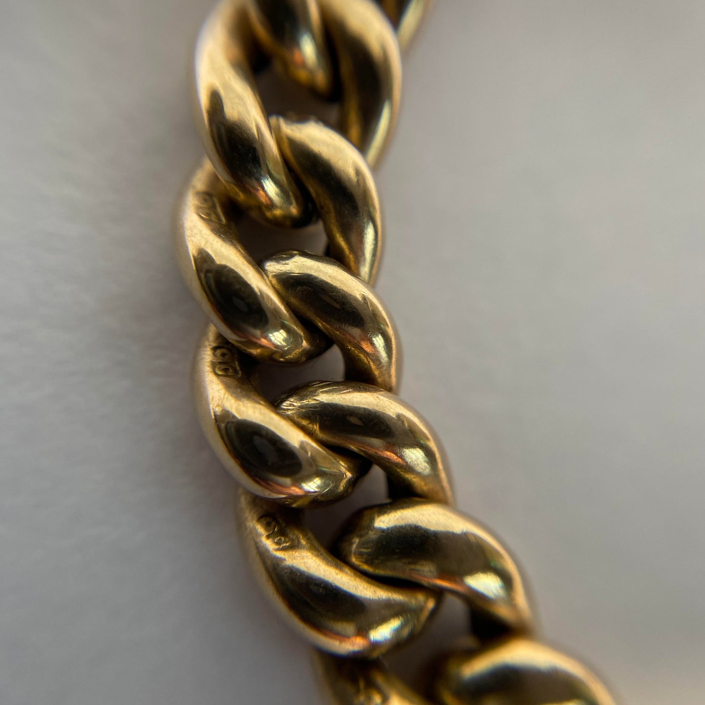 Chunky 9ct Albert chain with Tbar