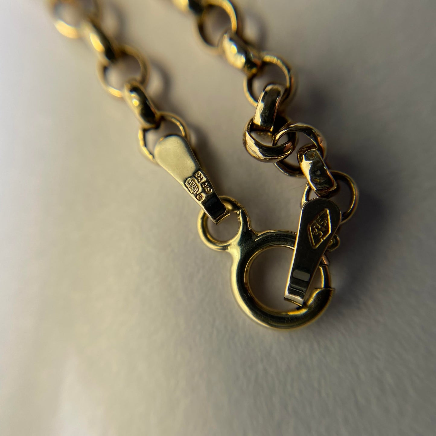 9ct slim belcher chain