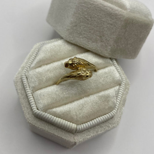 9ct Lion head stacker ring