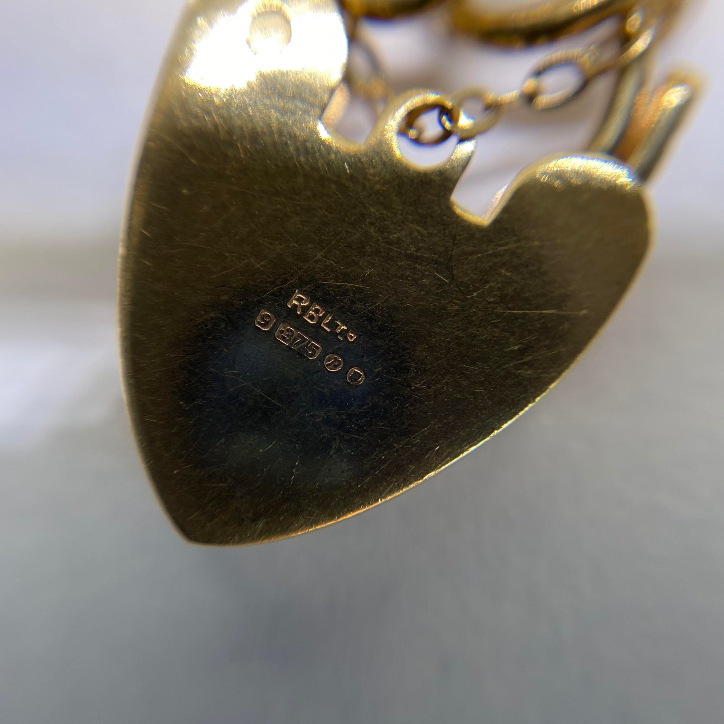 Vintage open curb bracelet with padlock