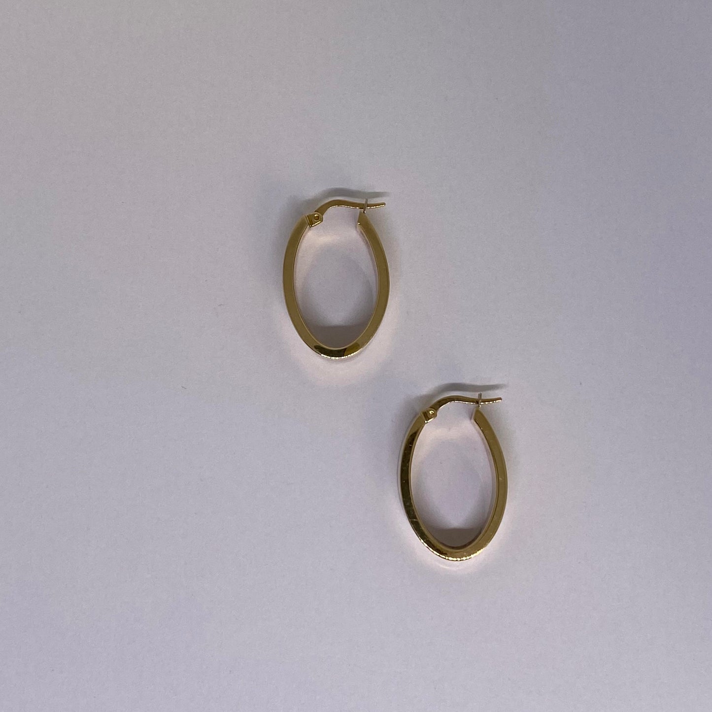 Thick oval hoops