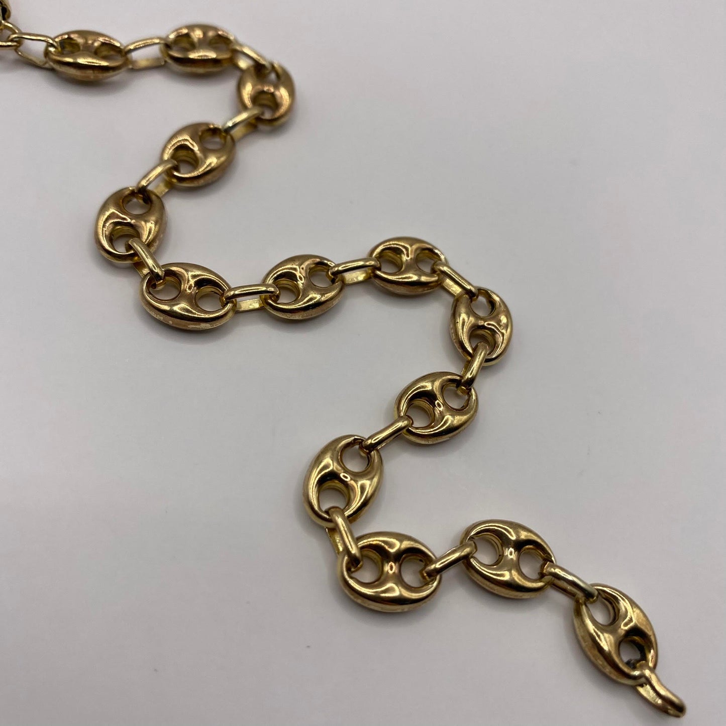 9ct Puffy mariner link bracelet