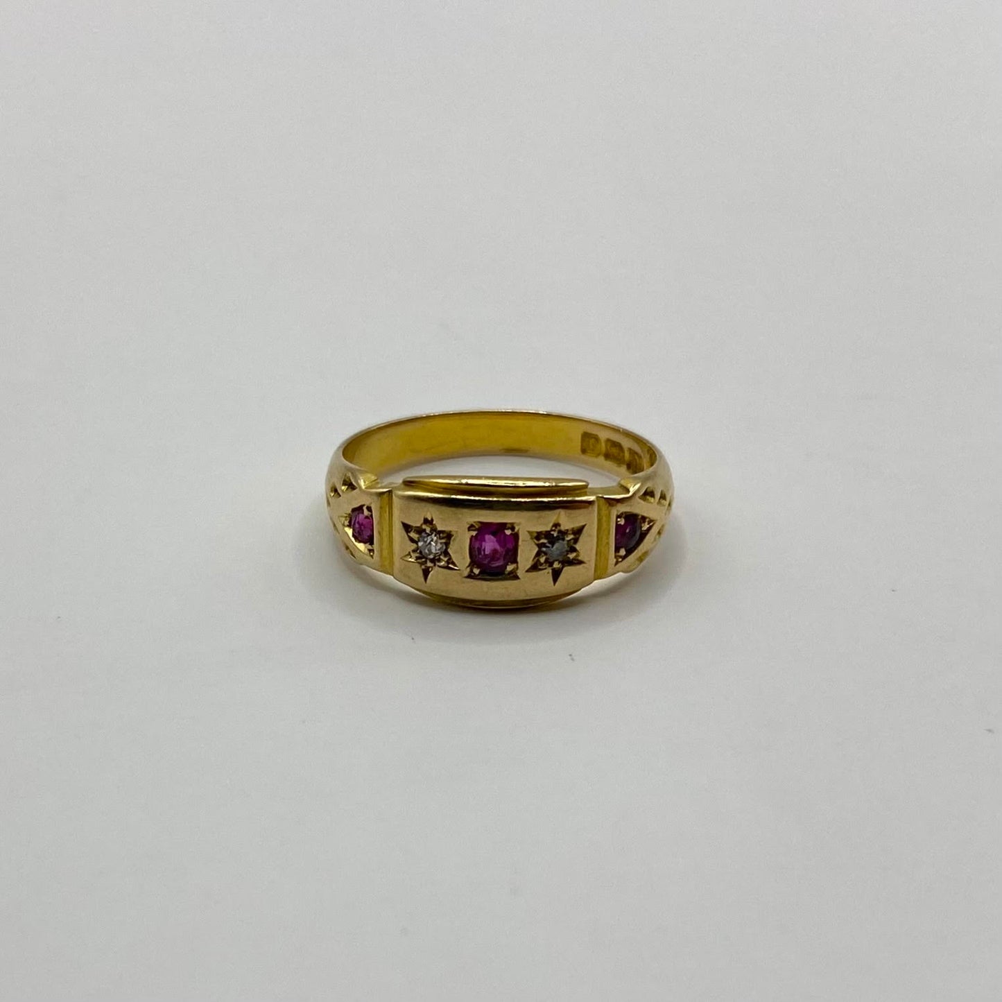 18ct Edwardian diamond and ruby starbust ring