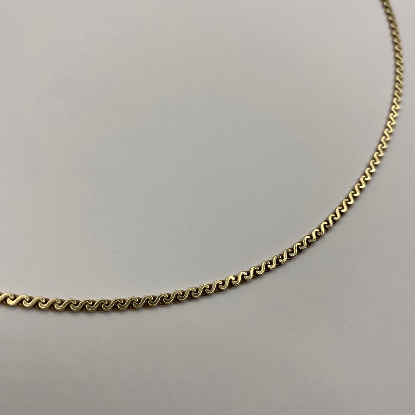 9ct Vintage S link chain